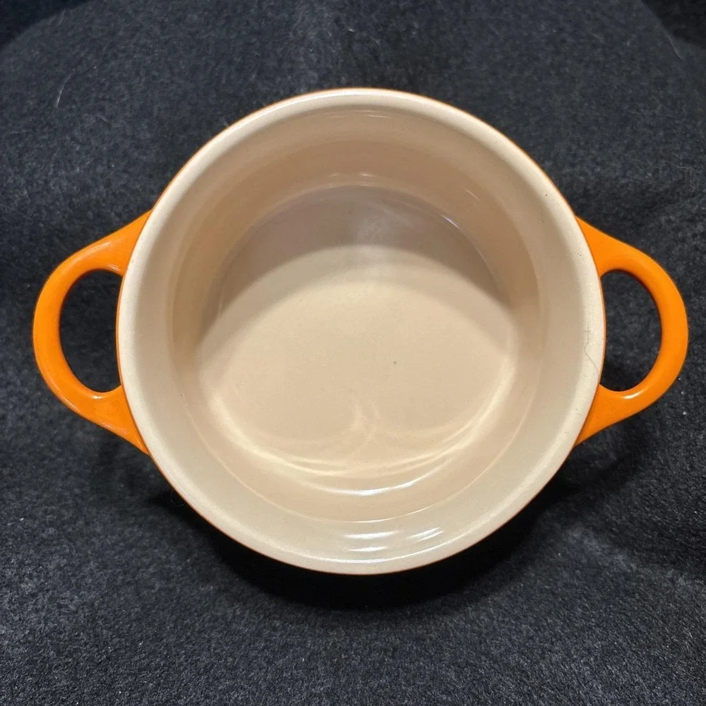 Le Creuset MINI ROUND COCOTTE 8oz Stoneware Volcanic Orange Cookware No 0835